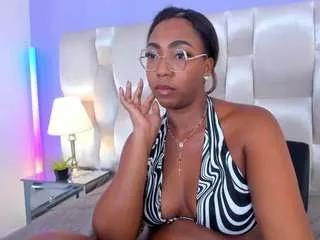 diiamondrose from CamSoda is Freechat