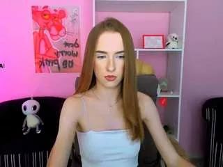 doll-vey from CamSoda is Freechat