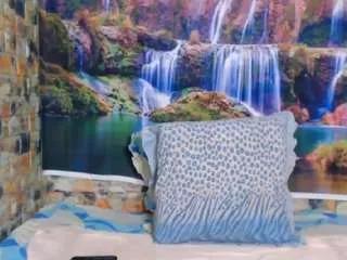 ebonylust4u2 from CamSoda is Freechat