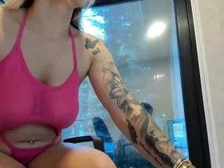 ella-vee from CamSoda is Freechat