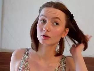 elvinabrowning from CamSoda is Freechat