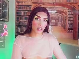 Photos of emeli-roushot from CamSoda is Freechat