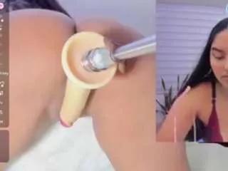emily-philip from CamSoda is Freechat