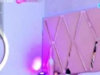 emilyblack1 from CamSoda is Freechat