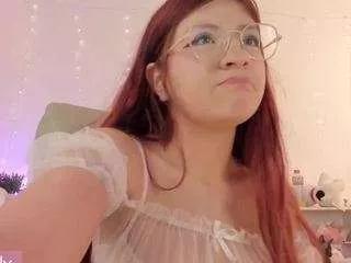 emilycute0 from CamSoda is Freechat
