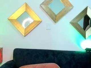 emma-fox6 from CamSoda is Freechat