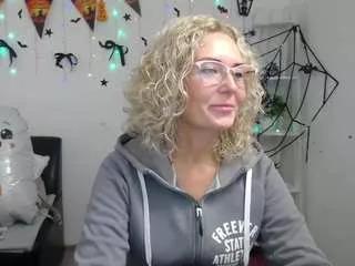 emmaparkk from CamSoda is Freechat