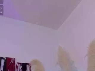 emmasexxy from CamSoda is Freechat