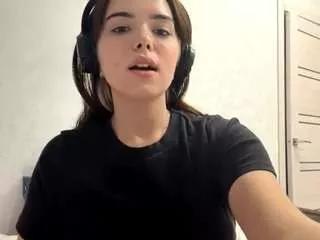 emy-bloom from CamSoda is Freechat