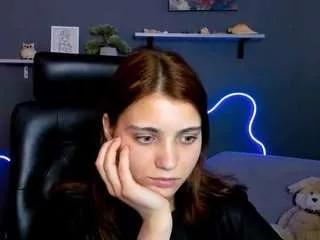 evelyn-muse from CamSoda is Freechat