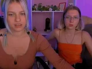 Girls free live sex cams: Check out the satisfaction of typing and cam2cam with our sensual livestreamers, who will teach you all about temptation and desires with their smoking hot physiques.