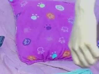 glossier-cherry from CamSoda is Freechat