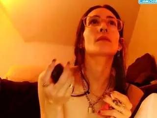 gothqueenxo from CamSoda is Freechat