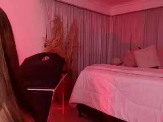 hanna-dannaa from CamSoda is Freechat