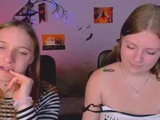 Photos of isabel-wave from CamSoda is Freechat