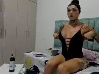 Girls free live sex cams: Check out the satisfaction of typing and cam2cam with our sensual livestreamers, who will teach you all about temptation and desires with their smoking hot physiques.