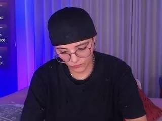 isabellamout from CamSoda is Freechat