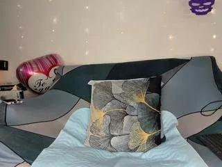 jenny-evans from CamSoda is Freechat