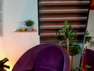 julieta-cooper from CamSoda is Freechat