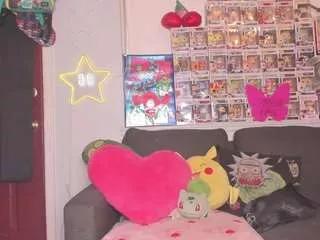 Girls free live sex cams: Check out the satisfaction of typing and cam2cam with our sensual livestreamers, who will teach you all about temptation and desires with their smoking hot physiques.