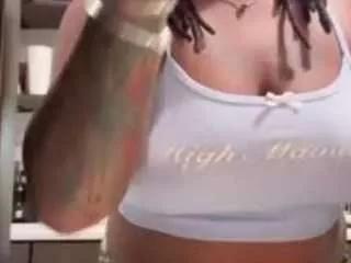Photos of karmaathedon from CamSoda is Freechat