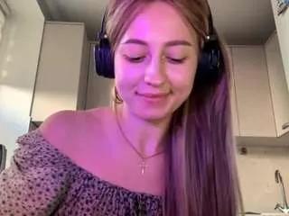Girls free live sex cams: Check out the satisfaction of typing and cam2cam with our sensual livestreamers, who will teach you all about temptation and desires with their smoking hot physiques.