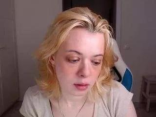katiemelone from CamSoda is Freechat