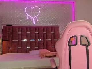 kylievictoria from CamSoda is Freechat
