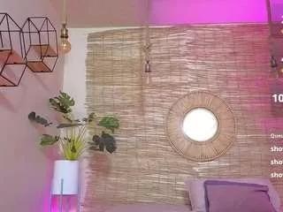 lady-brownn from CamSoda is Freechat