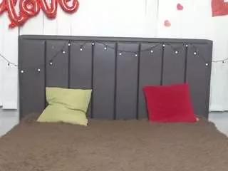 laurahlot from CamSoda is Freechat