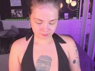 lilacmuse from CamSoda is Freechat