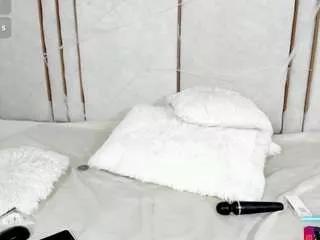 lilith-dry from CamSoda is Freechat