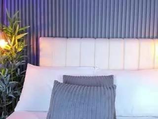 linaglam from CamSoda is Freechat