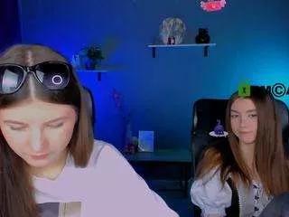 lissa-night from CamSoda is Freechat