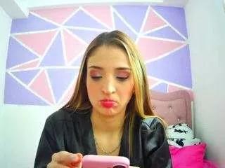 lizziesnow from CamSoda is Freechat