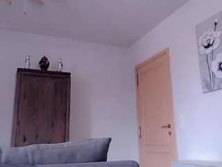 lorenariivas420 from CamSoda is Freechat