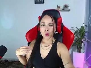 lucyy-rose from CamSoda is Freechat