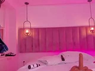 luisah-at-home from CamSoda is Freechat