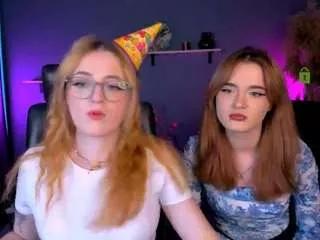 luna-berryy from CamSoda is Freechat