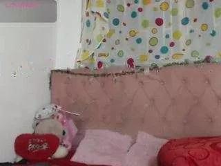 lunavixen11 from CamSoda is Freechat