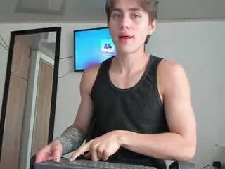 manucute23 from CamSoda is Freechat