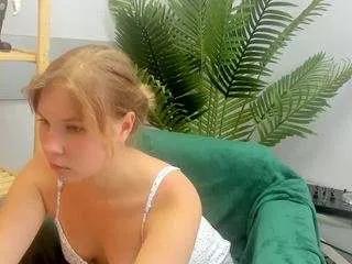maudgrayer from CamSoda is Freechat