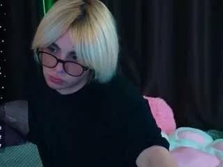 Photos of maxvice from CamSoda is Freechat