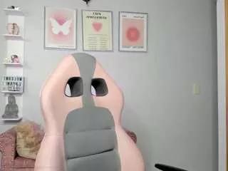 Photos of melaanyluckk from CamSoda is Freechat
