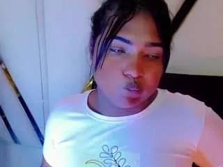 michellsexxy01 from CamSoda is Freechat