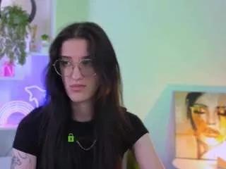 mila-glow from CamSoda is Freechat