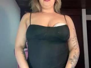 mirilindaa from CamSoda is Freechat