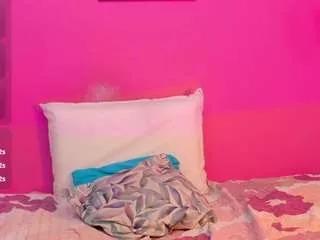 miss-nahomi from CamSoda is Freechat