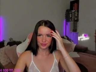 molly-kiss from CamSoda is Freechat