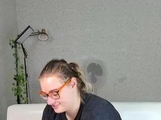 naughtycharming from CamSoda is Freechat